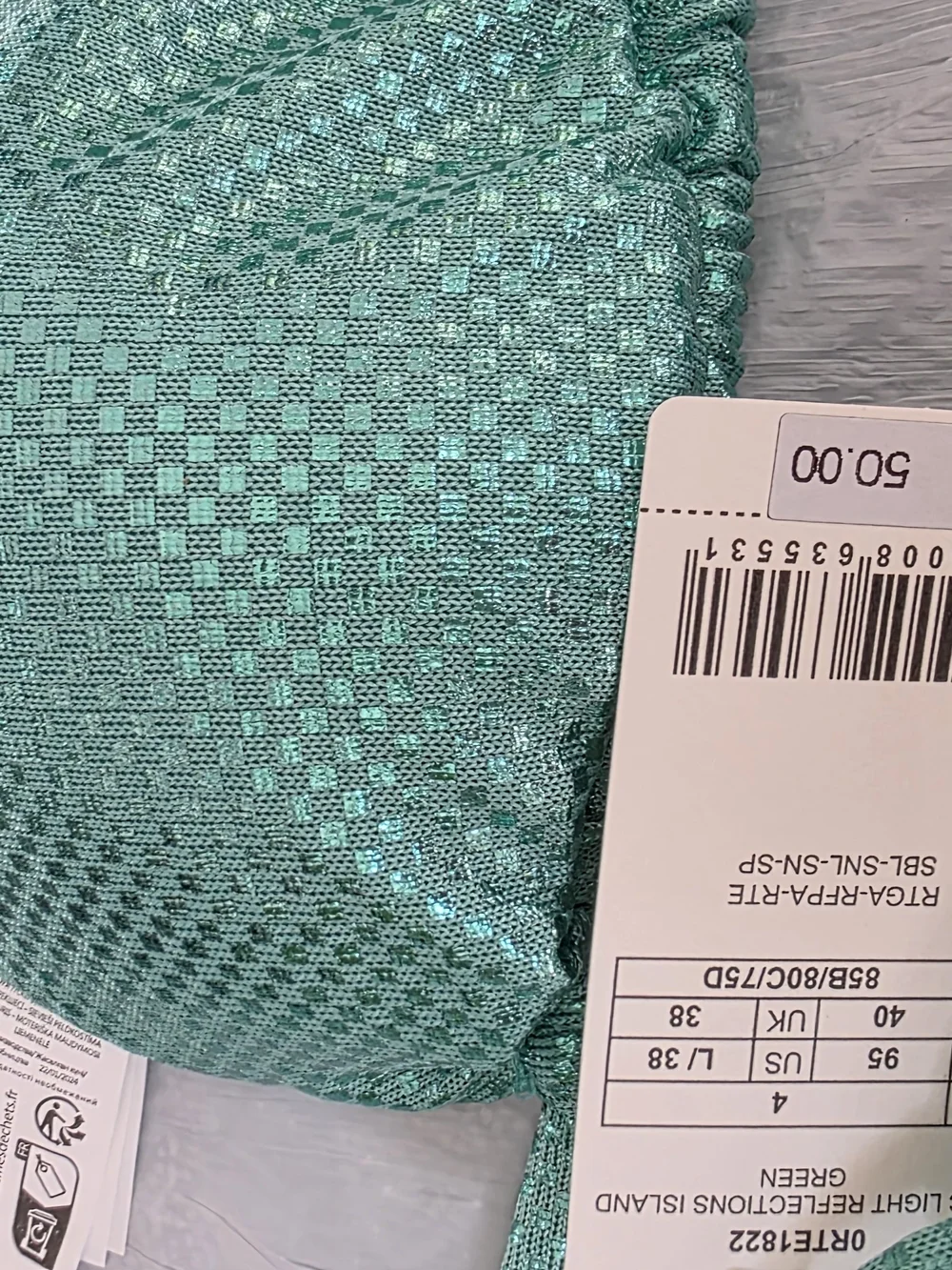 Calzedonia teal triangle